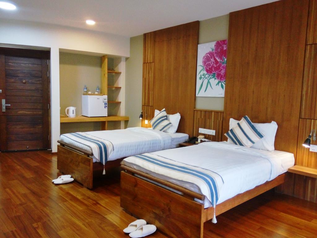 360 Kalaw Hotel Bagian luar foto