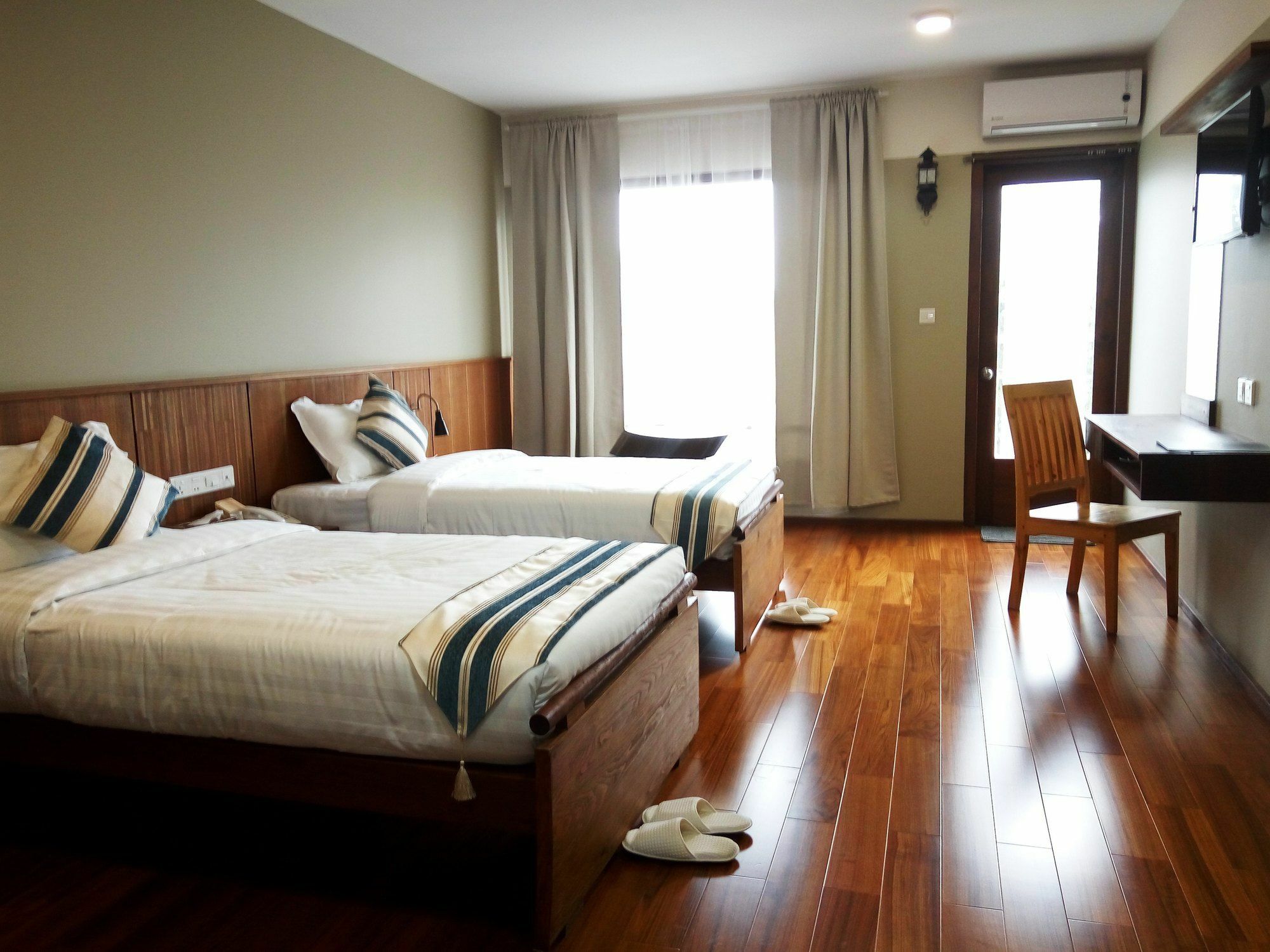 360 Kalaw Hotel Bagian luar foto