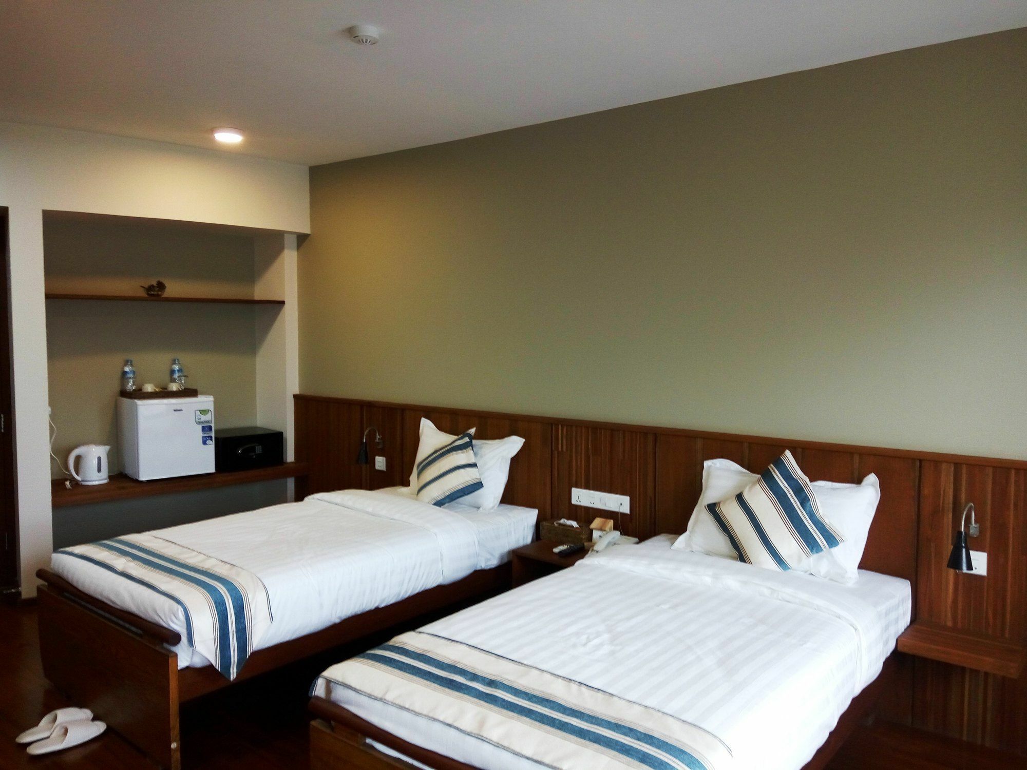 360 Kalaw Hotel Bagian luar foto